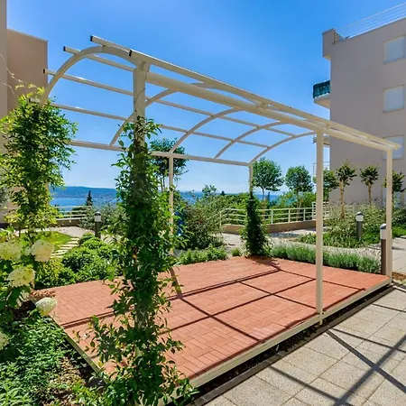 Amy Апартаменты *