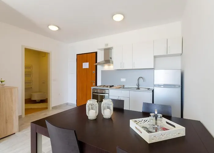 Amy Цриквеница